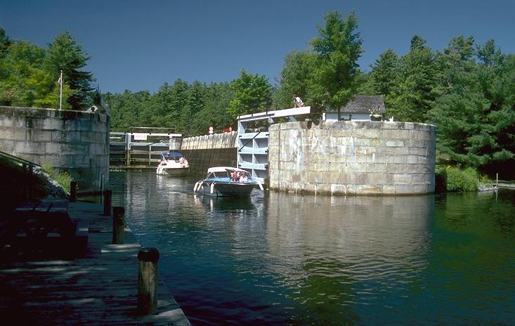 Boats leaving Davis Lock