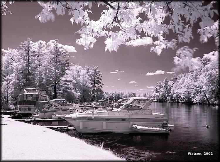 Boats at Davis Lock