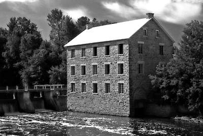 Watson's Mill.  Photo by Ken W. Watson